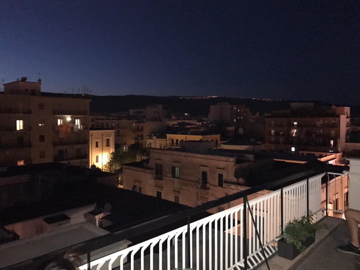 مانفريدونيا B&B Piazza Marconi المظهر الخارجي الصورة