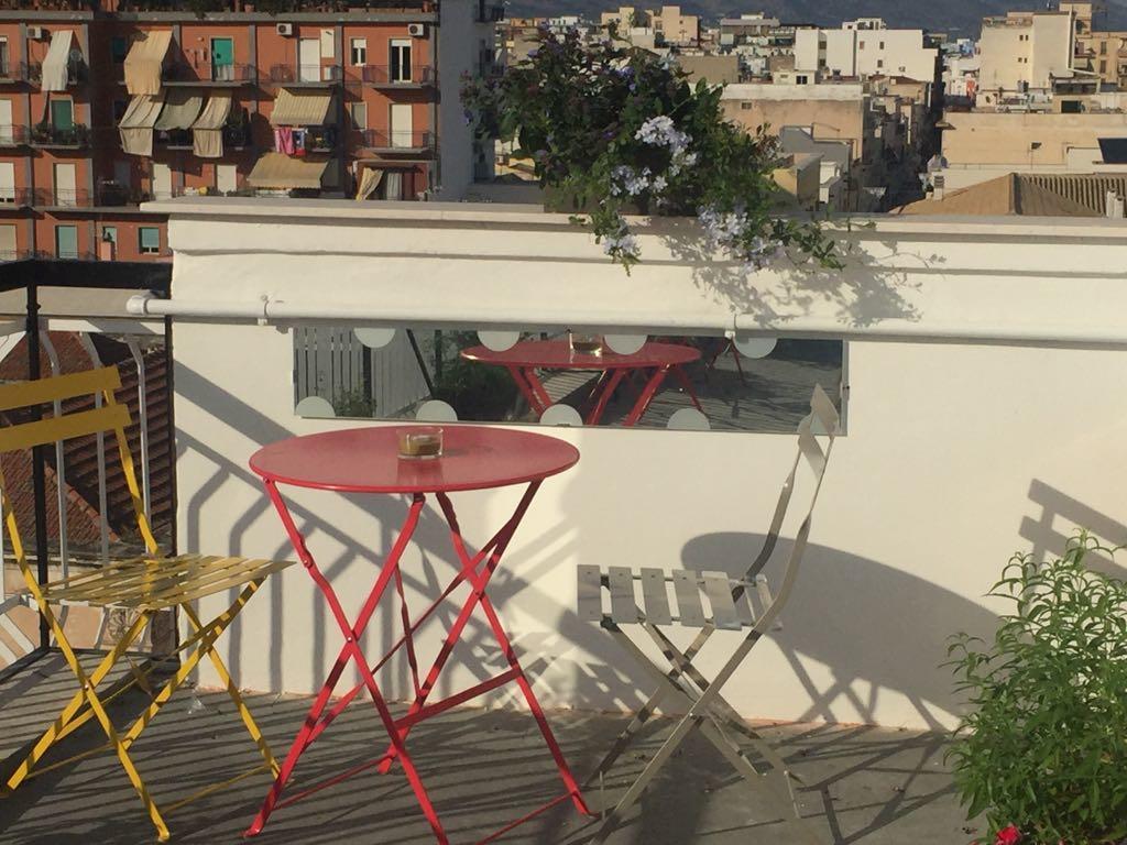 مانفريدونيا B&B Piazza Marconi المظهر الخارجي الصورة