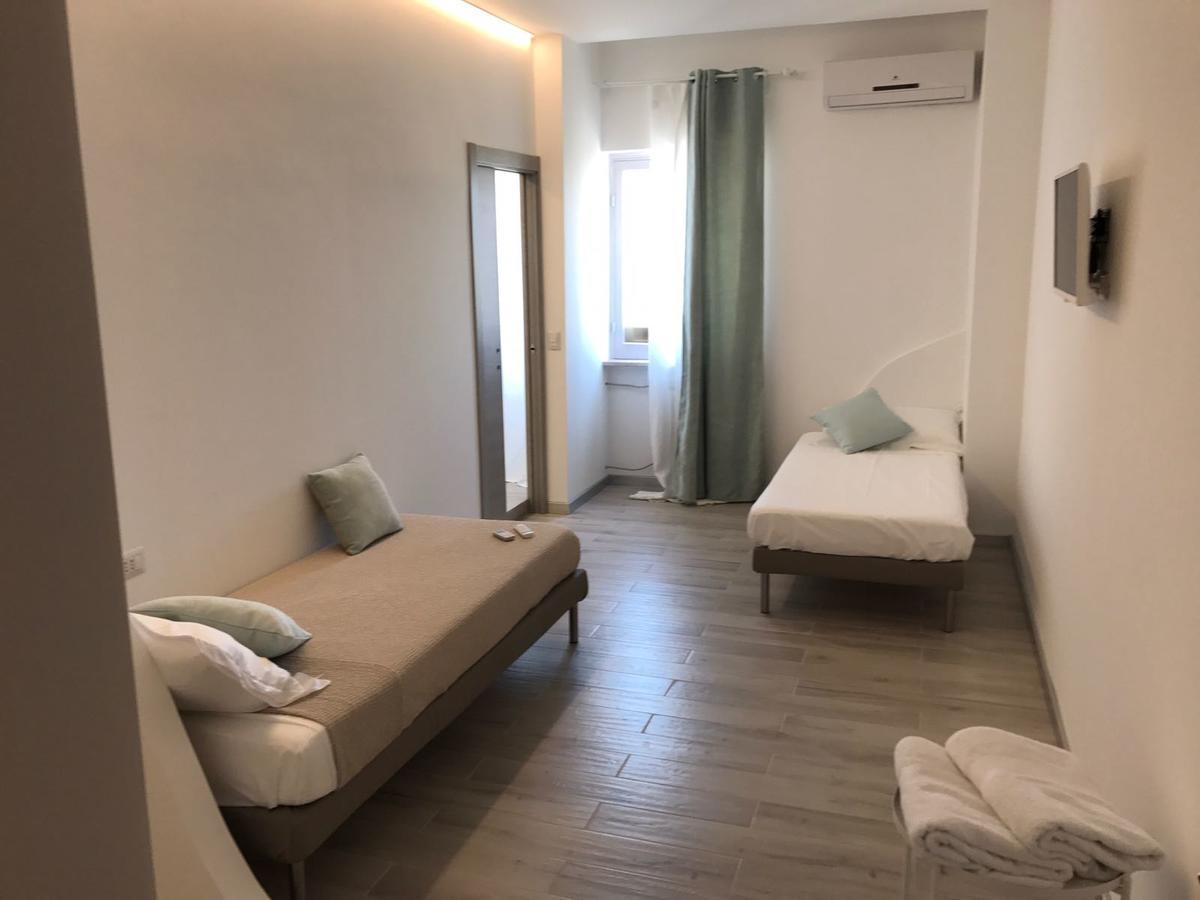 مانفريدونيا B&B Piazza Marconi المظهر الخارجي الصورة
